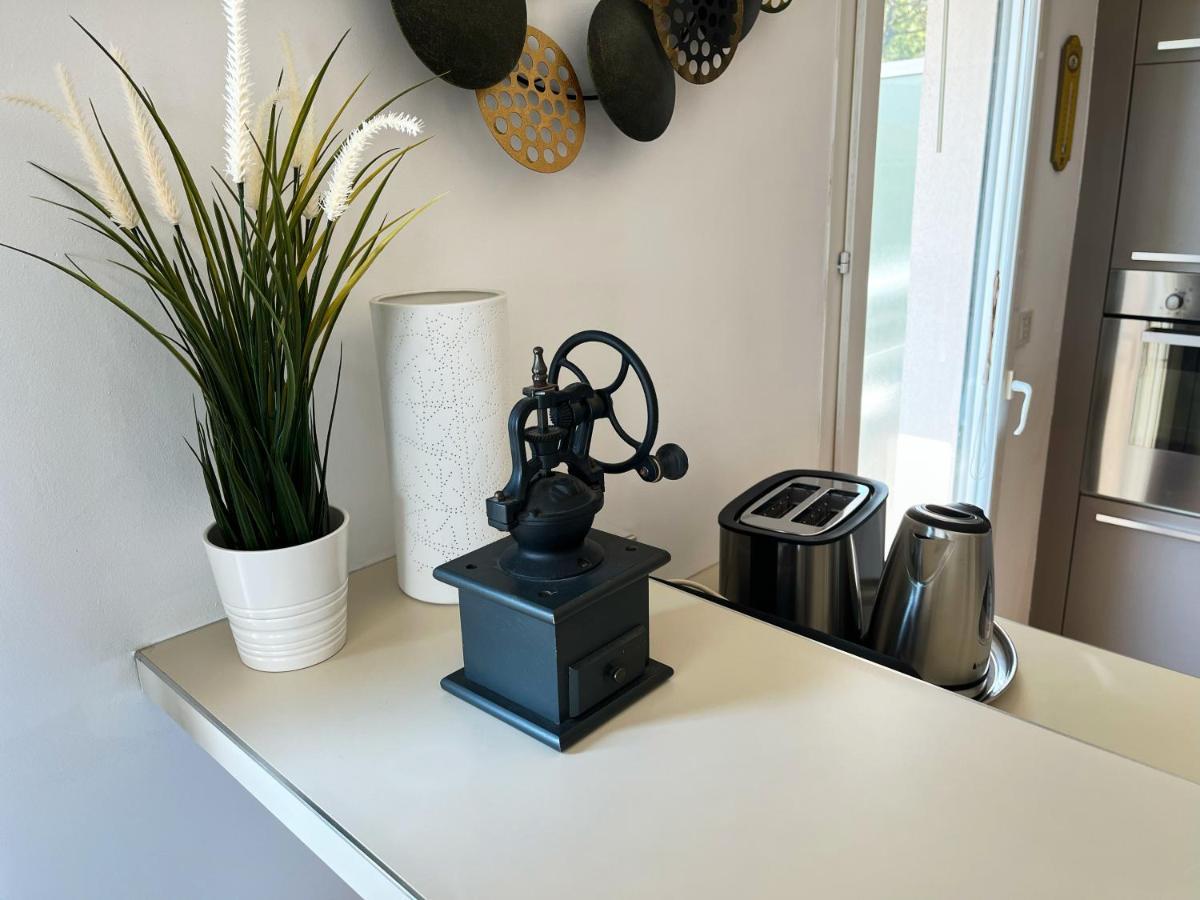 Appartement 84M² Avec 2 Parkings Privatifs Villeneuve-Loubet Zewnętrze zdjęcie